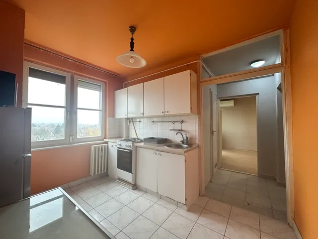 Kiadó lakás Gyula, Paradicsom, Nagysándor József 1 38 nm