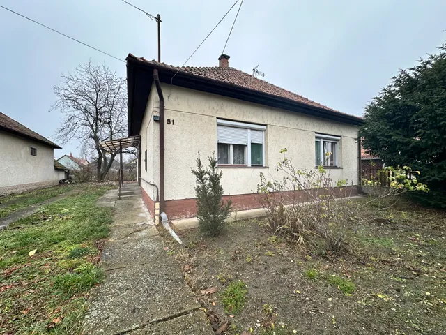 Eladó ház Gyula, Nagyrománváros 75 nm