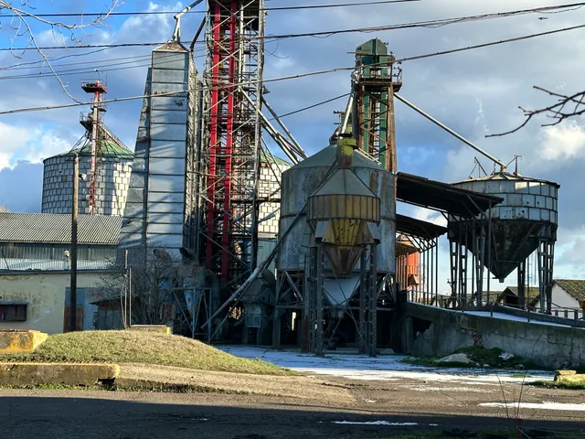 Eladó kereskedelmi és ipari ingatlan Kondoros 18529 nm