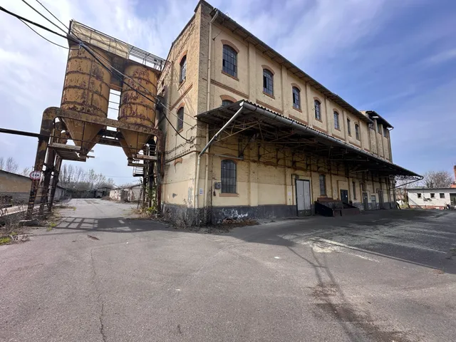 Eladó kereskedelmi és ipari ingatlan Kondoros 4807 nm