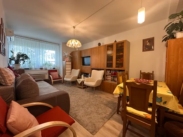 Eladó lakás Békéscsaba, Kazinczy-lakótelep 39 nm