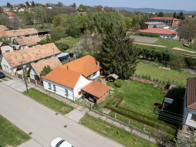 Eladó ház Környe 114 nm