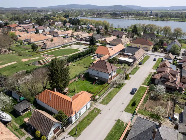 Eladó ház Környe 114 nm