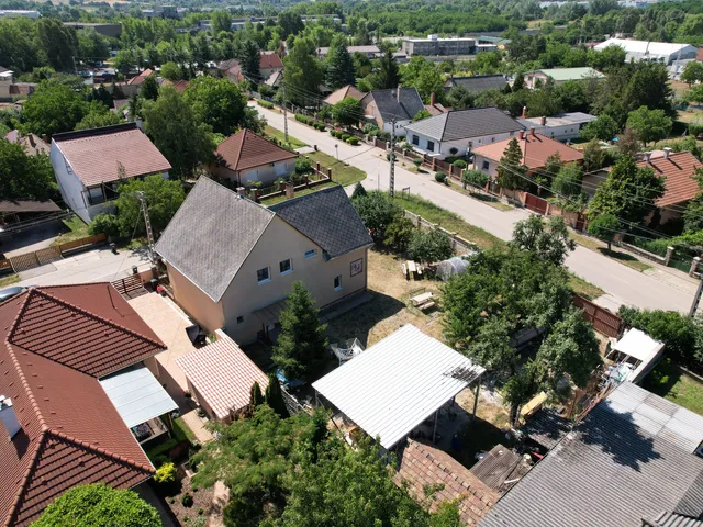 Eladó ház Oroszlány 119 nm