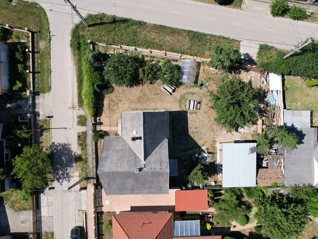 Eladó ház Oroszlány 119 nm