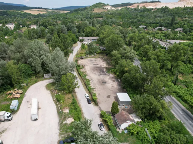 Kiadó telek Tatabánya, Felsőgalla 3518 nm