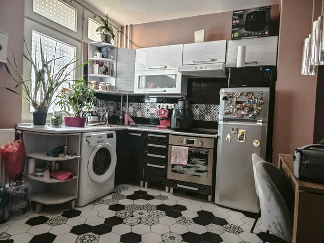 Eladó lakás Tatabánya, Kertváros 47 nm