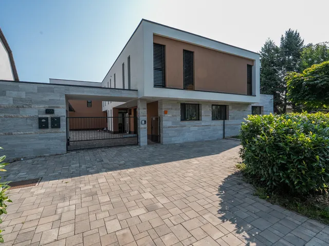 Eladó ház Tatabánya, Bánhida 131 nm
