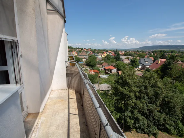 Eladó lakás Tatabánya, Kertváros 56 nm