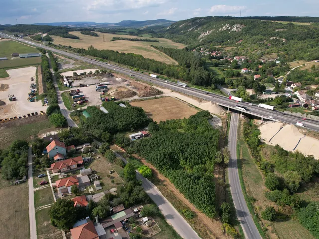 Eladó telek Óbarok 15172 nm