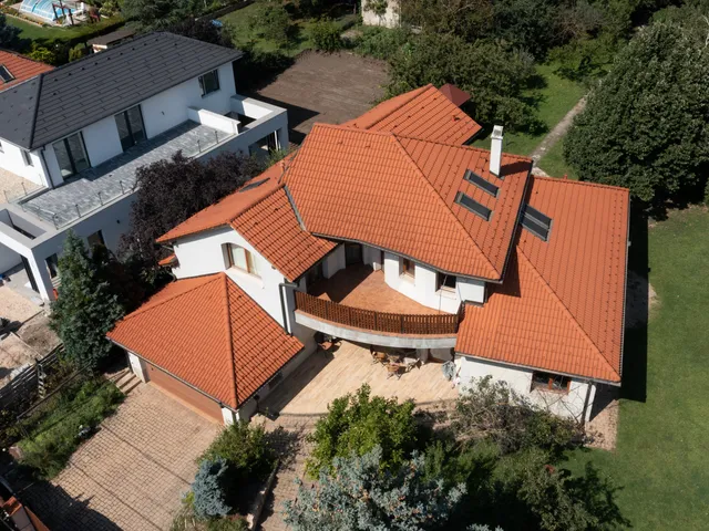 Eladó ház Tatabánya, Alsógalla 270 nm