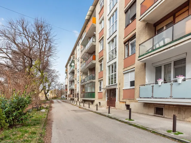 Eladó lakás Tatabánya, Újváros 52 nm