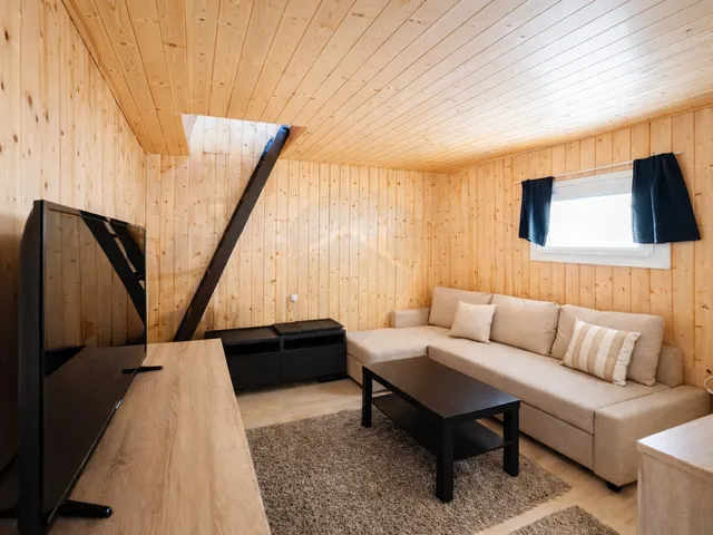 Eladó ház Tatabánya 23 nm