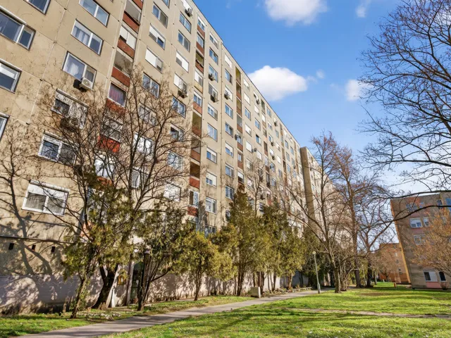 Eladó lakás Tatabánya, Újváros 62 nm