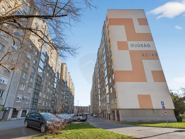 Eladó lakás Tatabánya, Újváros 62 nm