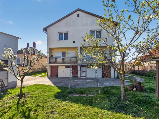 Eladó ház Kisbér 420 nm