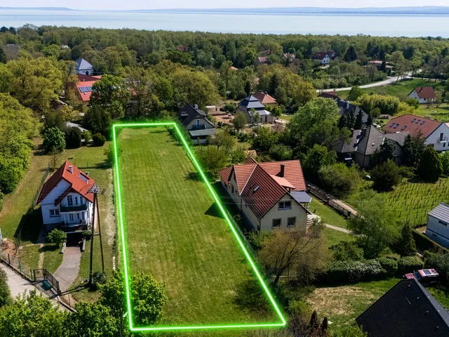 Eladó telek Révfülöp 2035 nm