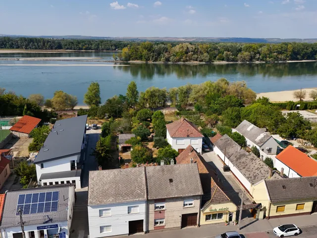Eladó ház Nyergesújfalu 130 nm