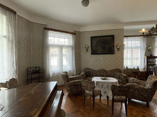 Eladó lakás Budapest IX. kerület, Belső Ferencváros 185 nm