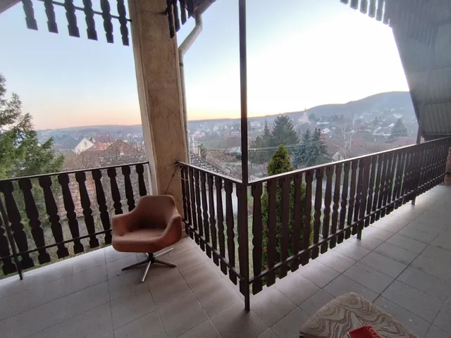 Eladó ház Buják 170 nm