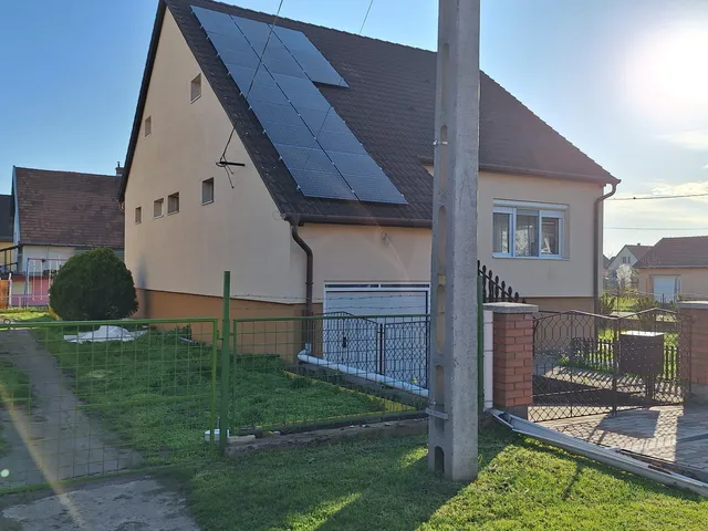 Eladó ház Hatvan 170 nm