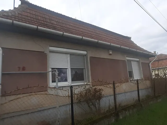 Eladó ház Jászfényszaru 82 nm