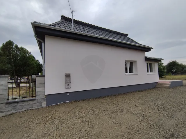 Eladó ház Lőrinci 106 nm