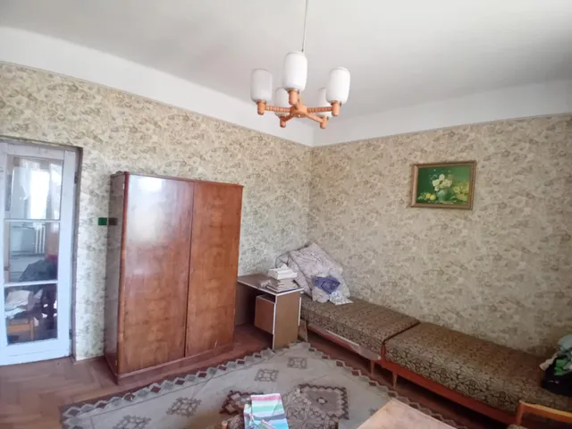 Eladó ház Zsámbok 240 nm