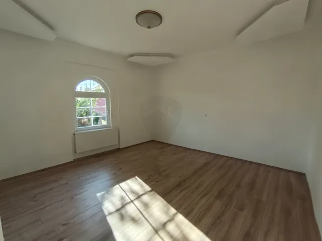 Eladó ház Lőrinci 130 nm