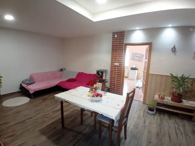 Eladó ház Rózsaszentmárton 155 nm