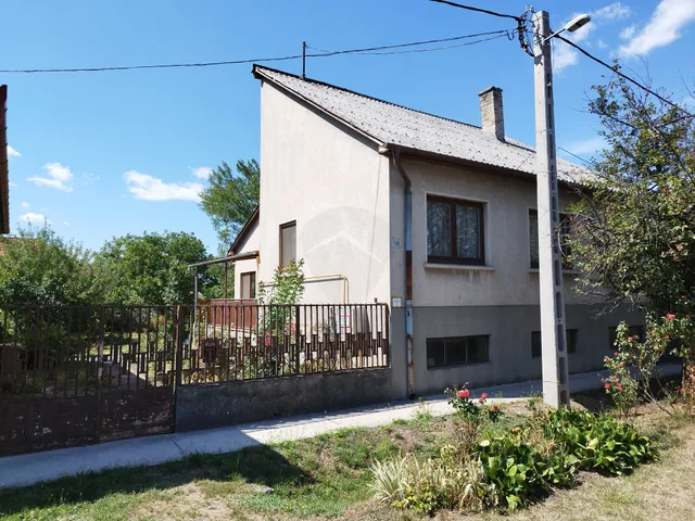 Eladó ház Hatvan 110 nm