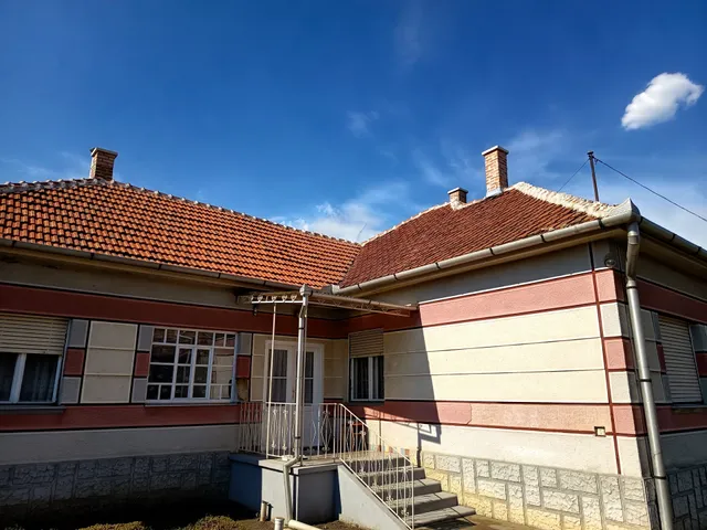 Eladó ház Hort 125 nm