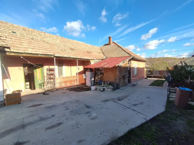 Eladó ház Egyházasdengeleg 120 nm