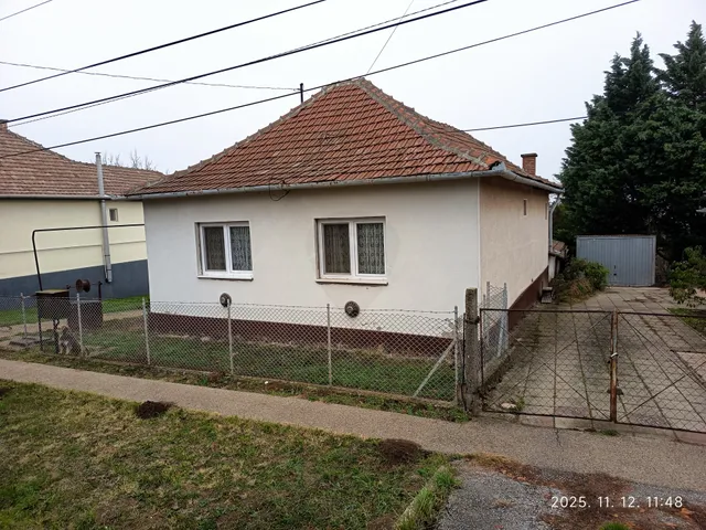 Eladó ház Ecséd 65 nm