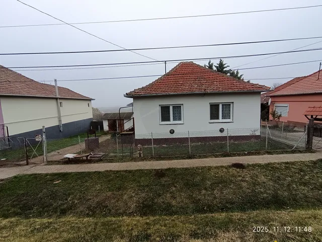 Eladó ház Ecséd 65 nm