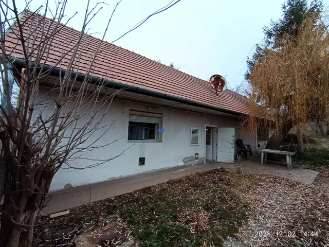 Eladó ház Apc 62 nm