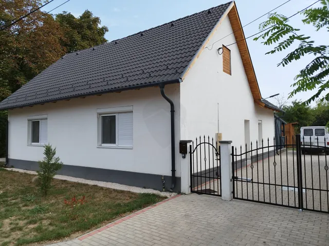 Eladó ház Lőrinci 100 nm