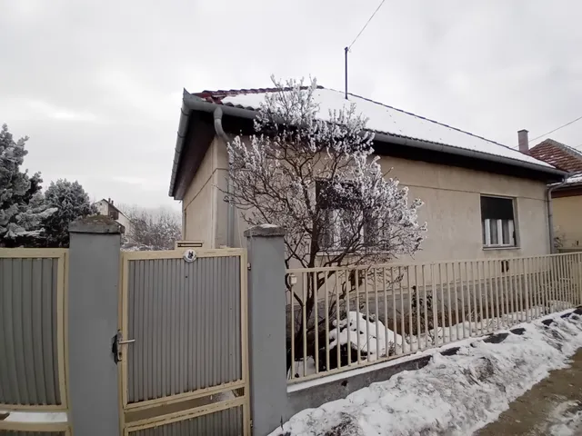 Eladó ház Tura 70 nm