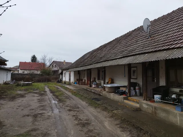 Eladó ház Tura 120 nm