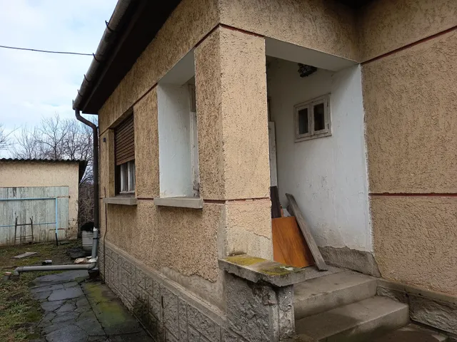 Eladó ház Apc 116 nm