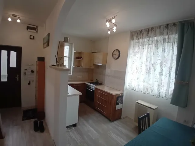 Eladó lakás Petőfibánya 40 nm