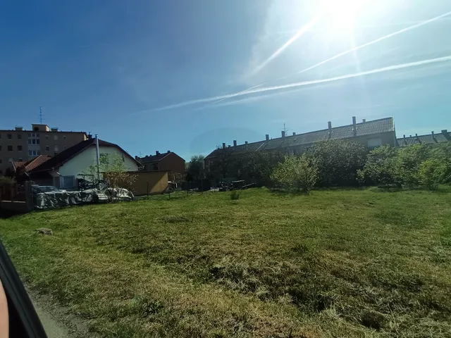 Eladó telek Petőfibánya 689 nm