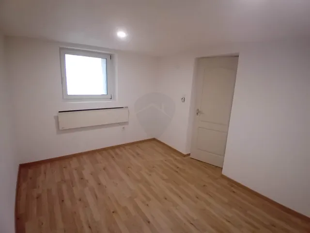 Eladó ház Kál 53 nm