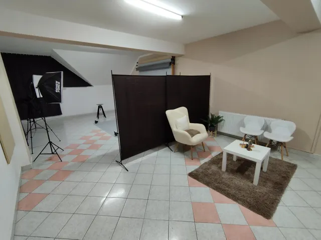 Kiadó kereskedelmi és ipari ingatlan Hatvan