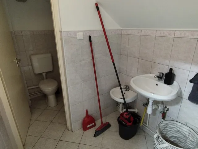 Kiadó kereskedelmi és ipari ingatlan Hatvan