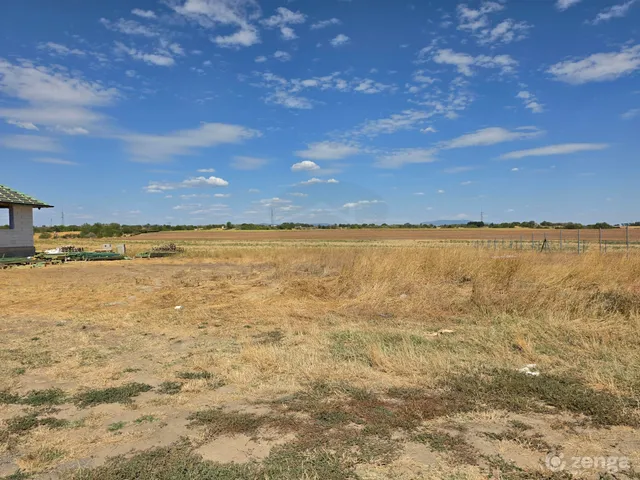 Eladó telek Hatvan 1435 nm