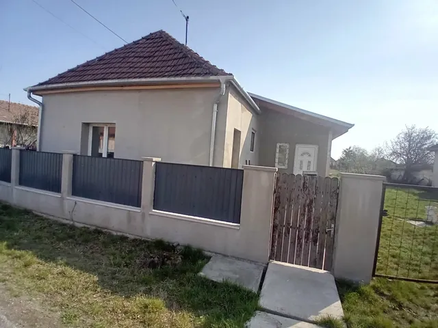 Eladó ház Adács 75 nm