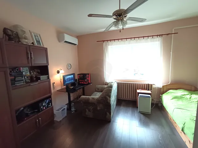 Eladó ház Hatvan 1107 nm