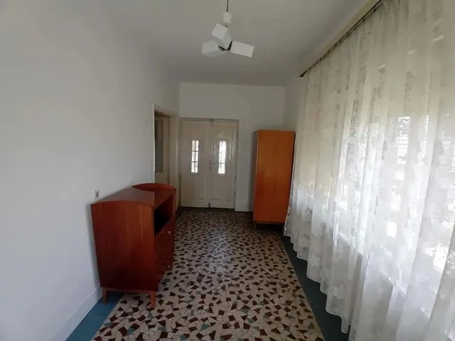 Eladó ház Szentlőrinckáta 105 nm