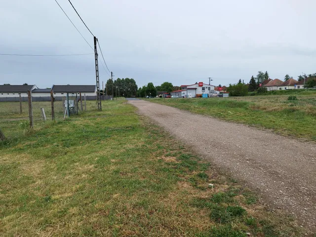 Eladó telek Tura 834 nm